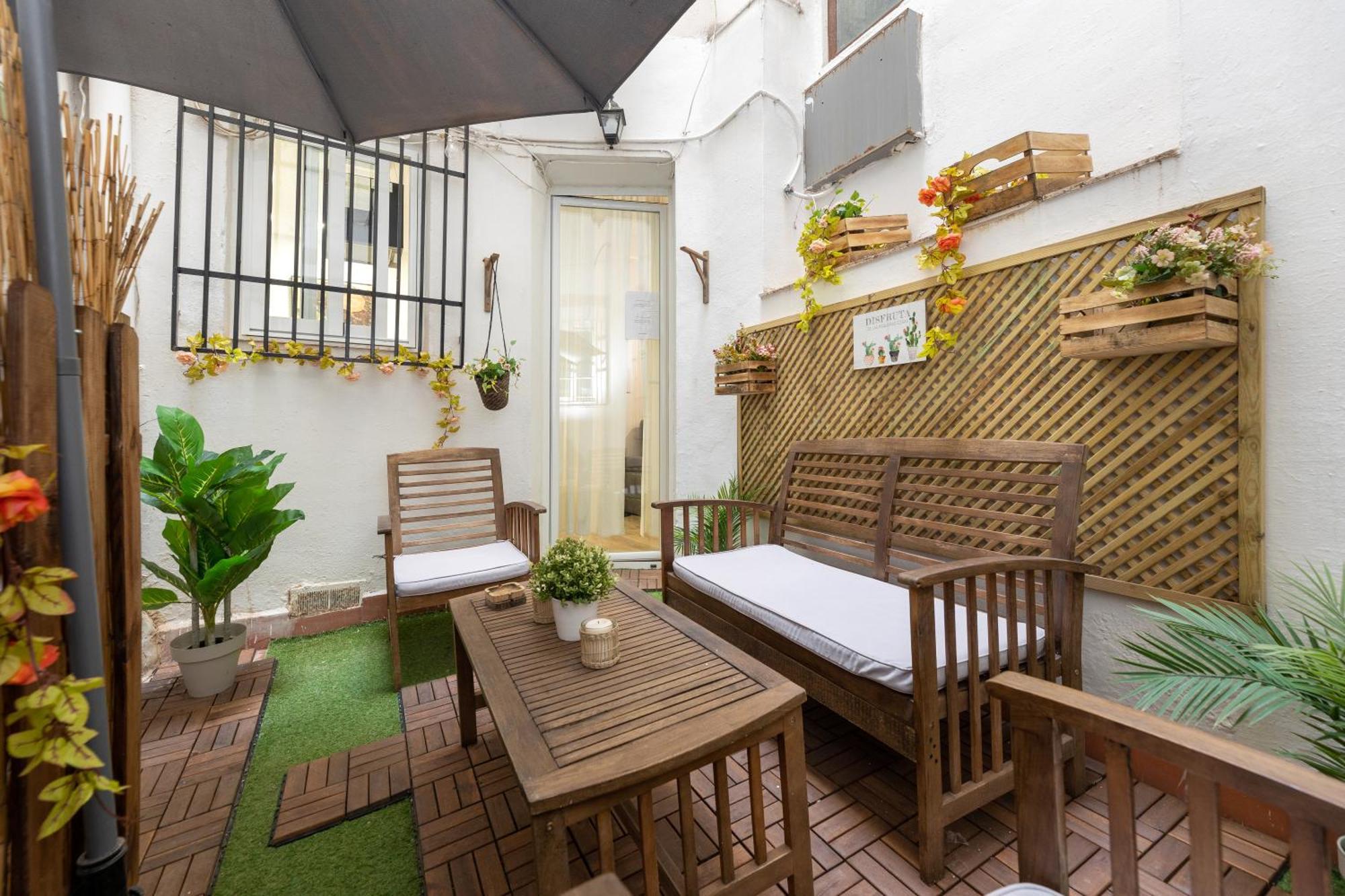 El Patio Del Arquitecto Apartment Granada Luaran gambar